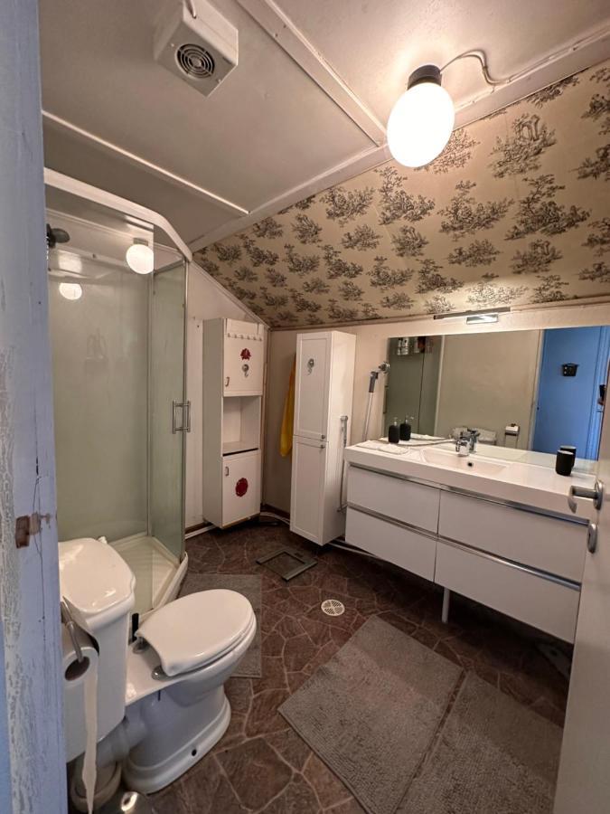 Oslo Guest House Twin & Family Room Kjeller エクステリア 写真