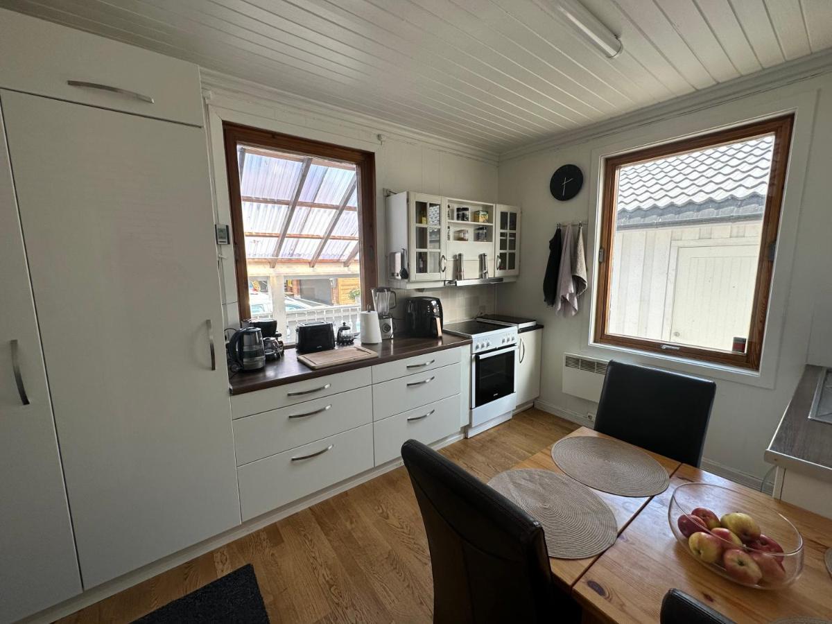 Oslo Guest House Twin & Family Room Kjeller エクステリア 写真
